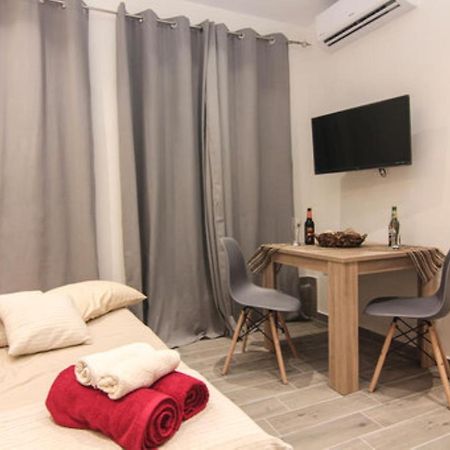 Contemporary Studios Old Port By Corfuescapes Corfu  Екстериор снимка